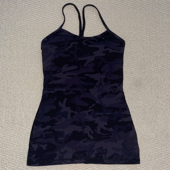 Lululemon - tank camo - Picture 1 of 1